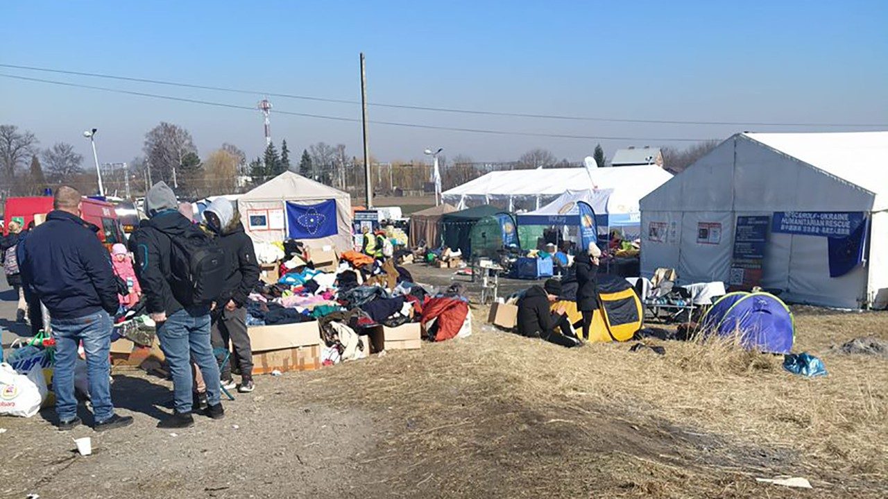 Caritas Ý tiếp tục giúp đỡ những người tị nạn Ucraina